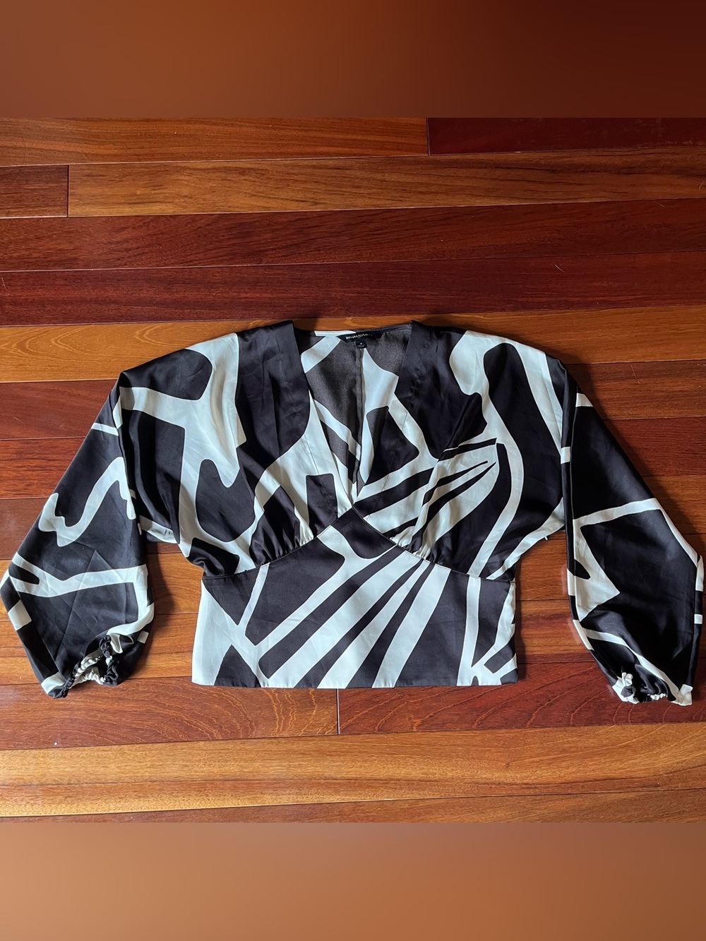 Banana Republic Brown and White Abstract V-Neck Blouse